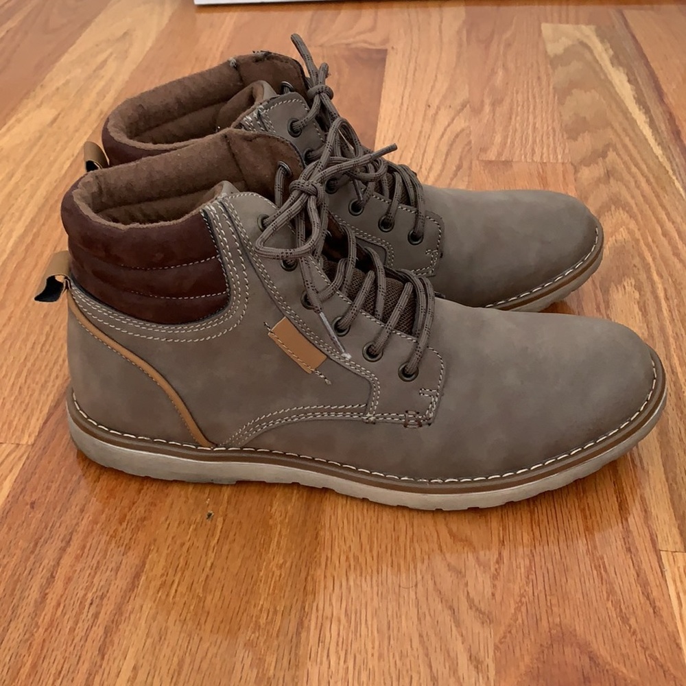 Amazon Quicksilk EYUSHIJIA Men’s Boots